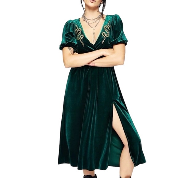 DISTURBIA  Zarina Velour Applique Midi Wrap Dress Emerald Green NWT - Picture 1 of 12